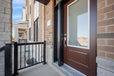 10 Thornbird Crescent Main, Brampton, On L6v 3n5