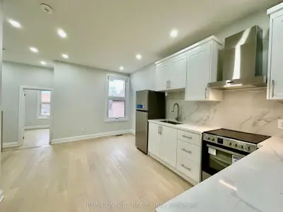 211 Osler Street Upper, Toronto, On M6n 2z2