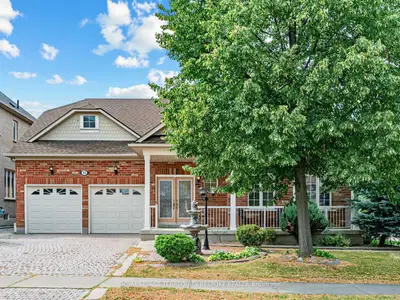 10 Leparc Road, Brampton, On L6p 1x9