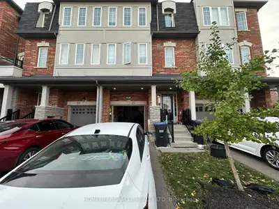 22 Hobart Gardens, Brampton, On L6z 0j1
