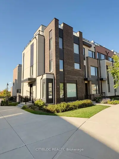 22 Sarah Jackson Crescent, Toronto, On M3k 0b6