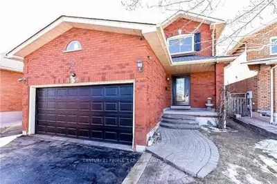 4339 Radisson(basement) Crescent W, Mississauga, On L5m 4c2