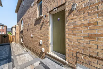 146 Rising Hill Ridge W, Brampton, On L6y 6b1