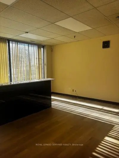 1099 Britannia Road E 15, Mississauga, On L4w 3x1