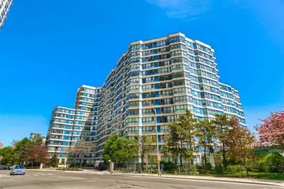 250 Webb Drive 315, Mississauga, On L5b 3z4