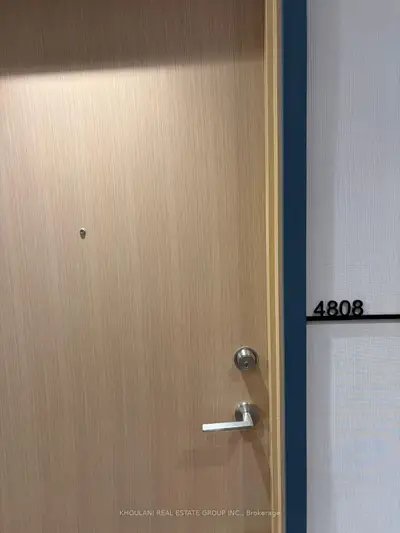 395 Square One Drive 4808, Mississauga, On L5b 0g6