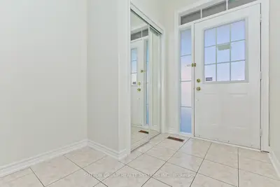 352 Black Drive, Milton, On L9t 6r9