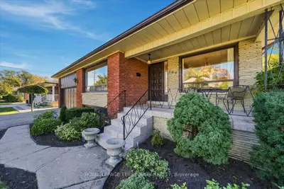 169 Grandravine Drive, Toronto, On M3j 1b6