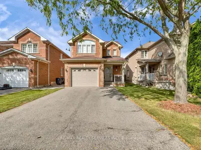 58 Sunny Glen Crescent, Brampton, On L7a 2c7