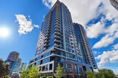 55 Eglinton Avenue W 1701, Mississauga, On L5r 0e4