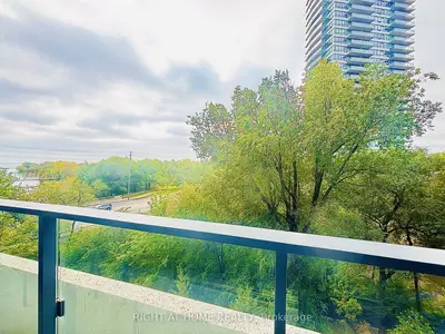 2212 Lake Shore Boulevard W 502, Toronto, On M8v 0c2