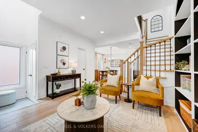 2592 Castle Hill Crescent, Oakville, On L6h 6j1