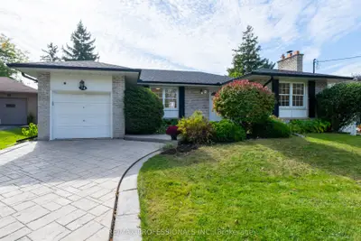 74 Crendon Drive, Toronto, On M9c 3h2
