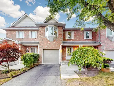 6050 Bidwell Trail 48, Mississauga, On L5v 1v6