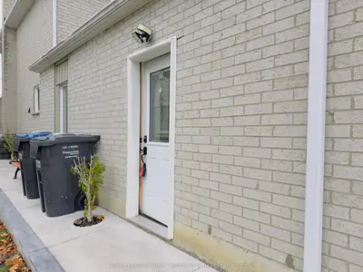 24 Nasmith Street Bsmt, Brampton, On L6s 4y8