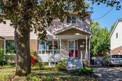 62 Edilou Drive, Toronto, On M8w 4b3