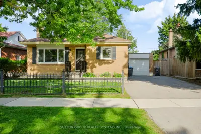 94 Harold Street, Brampton, On L6y 1e6