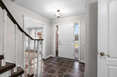 220 Edenwood Crescent, Orangeville, On L9w 4m8