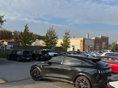 3465 Platinum Drive 223, Mississauga, On L5m 2s1