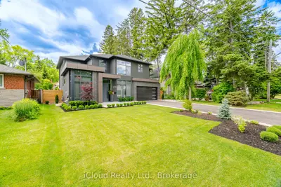 1590 Kenmuir Avenue, Mississauga, On L5g 4b5