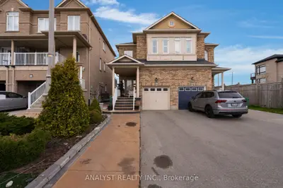 58 Saint Grace Court, Brampton, On L6p 3b9