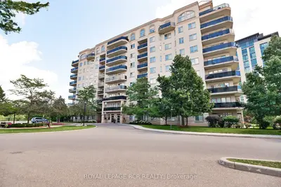 10 Dayspring Circle 304, Brampton, On L6p 1b9