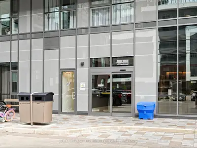8 Nahani Way 2509, Mississauga, On L4z 0c6