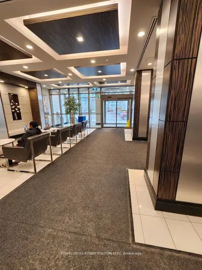 349 Rathburn Road W 1501, Mississauga, On L5b 0c8