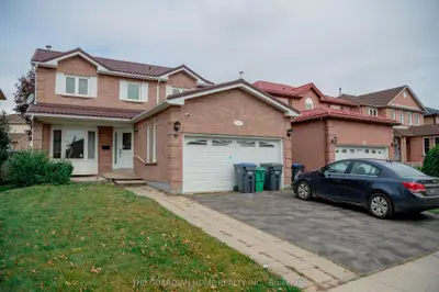 11 Burnhope Drive, Brampton, On L6x 3r8
