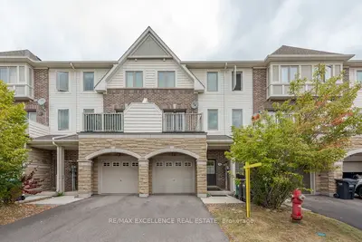 110 Cedar Lake Crescent 84, Brampton, On L6y 0r1