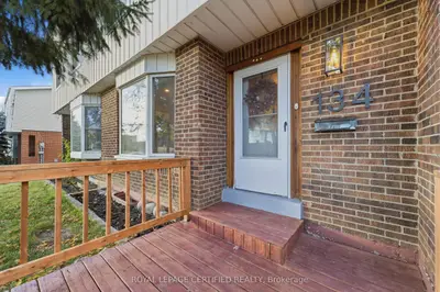 134 Hansen Road N, Brampton, On L6v 2g6