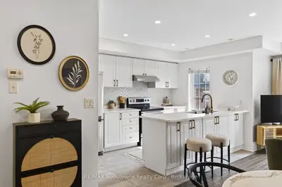601 Shoreline Drive 156, Mississauga, On L5b 4k1
