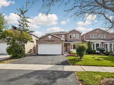 1631 Meadowfield Crescent, Mississauga, On L5m 4t5
