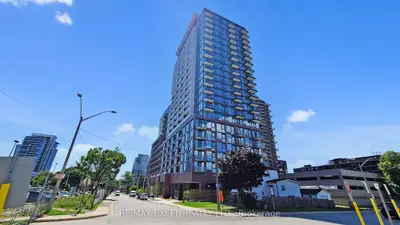 28 Ann Street 716, Mississauga, On L5g 0e1
