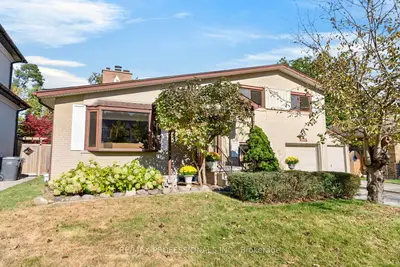 2467 Edenhurst Drive, Mississauga, On L5a 2l2