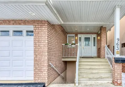 963 Hampton Crescent, Mississauga, On L5g 4g7
