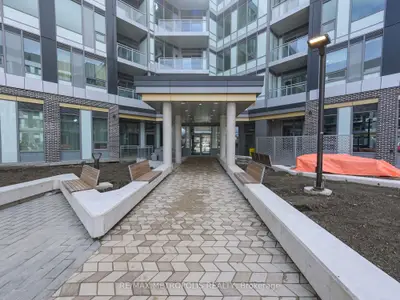 2501 Saw Whet Boulevard 246, Oakville, On L6m 5n2