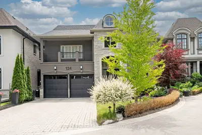 124 Paliser Court, Oakville, On L6k 2h1