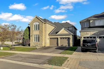 2182 Heathcliff Court, Oakville, On L6m 0a5