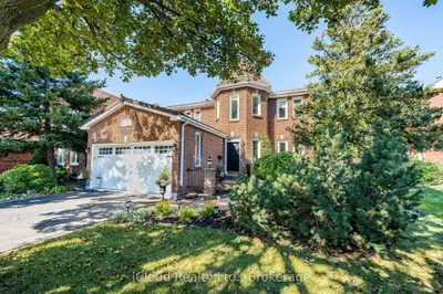 2017 Grenville Drive, Oakville, On L6h 3z3