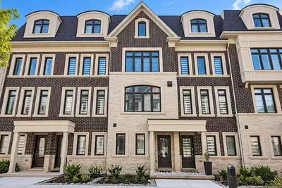 250 Melody Common 18, Oakville, On L6h 7h2