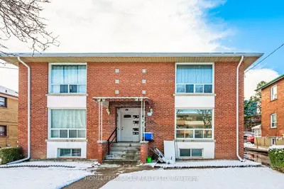 44 Leduc Drive, Toronto, On M9w 2a9