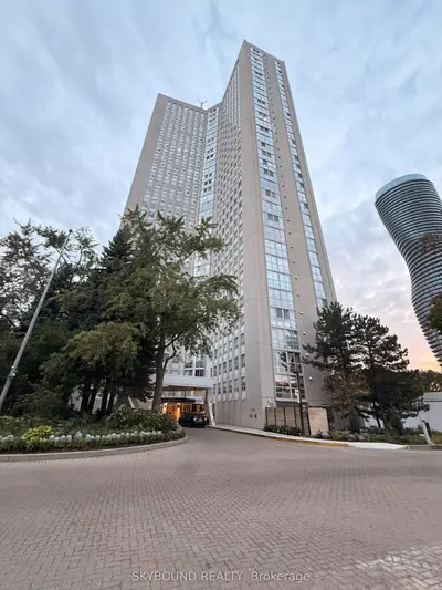 3650 Kaneff Crescent 3106, Mississauga, On L5a 4a1