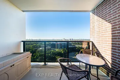 85 Emmett Avenue 2412, Toronto, On M6m 5a2