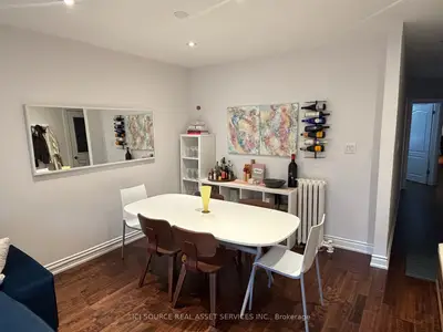 399 Roncesvalles Avenue 1 (2nd Floor), Toronto, On M6r 2n1