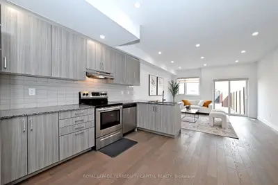 101 William Duncan Road, Toronto, On M3k 0c7