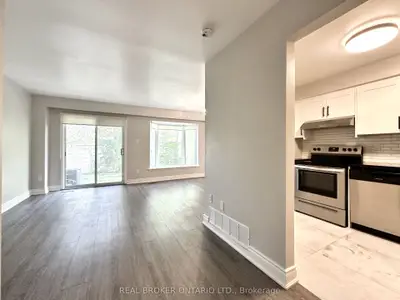1485 Gulleden Drive 8, Mississauga, On L4x 2t2