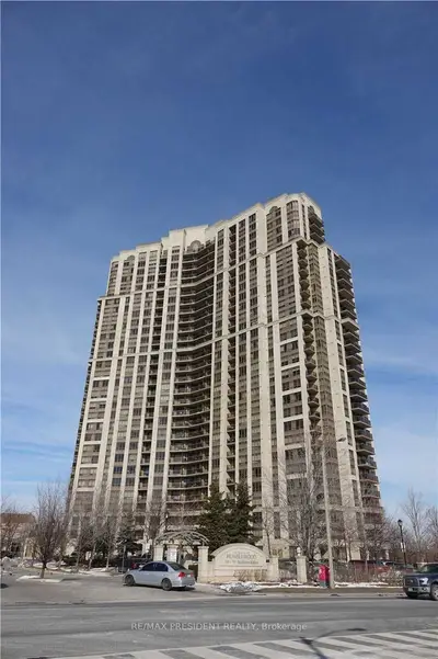 700 Humberwood Boulevard N 2026, Toronto, On M9w 7j4