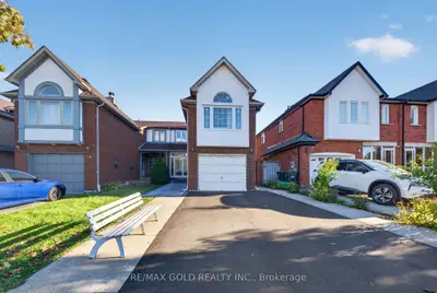 152 Bighorn Crescent, Brampton, On L6r 1g1