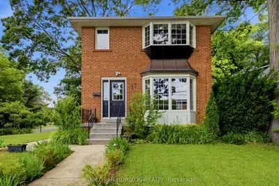 77 Mineola Road E, Mississauga, On L5g 2e6